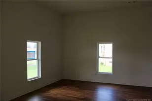 407 N King Ave, Dunn, NC 28334 - Photo 5