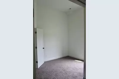 407 N King Avenue, Dunn, NC 28334 - Photo 9