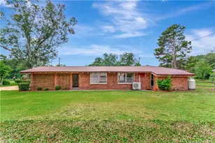 1004 Iona St, Fairmont, NC 28340 - Photo 19