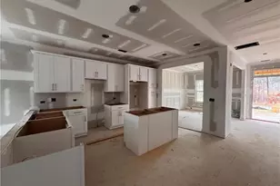 653 Watauga Ln, Aberdeen, NC 28315 - Photo 15