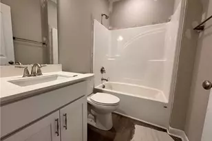 408 Redwater Trail, Aberdeen, NC 28315 - Photo 5