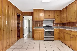 52 N Hill Street Rd, Red Springs, NC 28377 - Photo 17