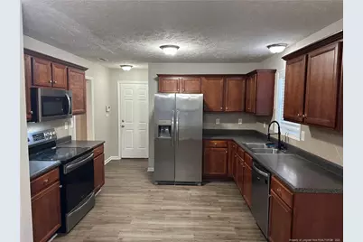 1109 Screech Owl Drive, Hope Mills, NC 28348 - Photo 5