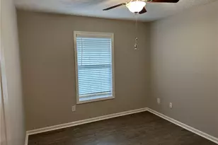 1109 Screech Owl Dr, Hope Mills, NC 28348 - Photo 9