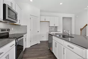 3055 Bayview Dr, Vass, NC 28394 - Photo 11