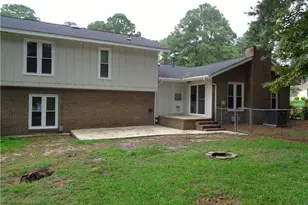 201 Rivenoak Dr, Fayetteville, NC 28303 - Photo 43