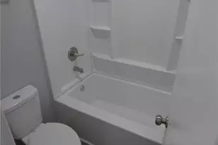 201 Rivenoak Dr, Fayetteville, NC 28303 - Photo 27