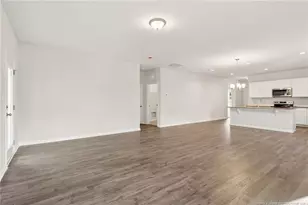 622 Blossom Trl, Lillington, NC 27546 - Photo 5