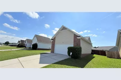 2228 Chasewater Road, Fayetteville, NC 28306 - Photo 3