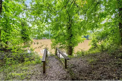 3951 Niarada Drive, Fayetteville, NC 28306 - Photo 3