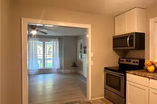 109 Brookwood Ave, Fayetteville, NC 28301 - Photo 9