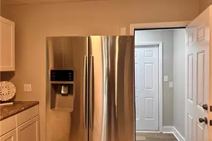 109 Brookwood Ave, Fayetteville, NC 28301 - Photo 11