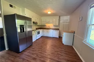 232 Hendrix Rd, Raeford, NC 28376 - Photo 3