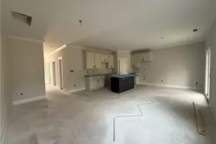 3927 Hamilton St, Hope Mills, NC 28348 - Photo 7