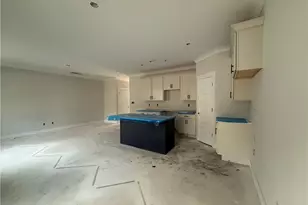 3927 Hamilton St, Hope Mills, NC 28348 - Photo 9