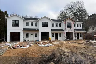 3927 Hamilton St, Hope Mills, NC 28348 - Photo 1