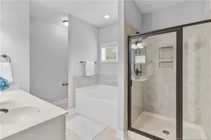 800 Misty Meadow Ln, Fayetteville, NC 28304 - Photo 29