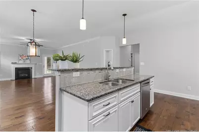 800 Misty Meadow Lane, Fayetteville, NC 28304 - Photo 17