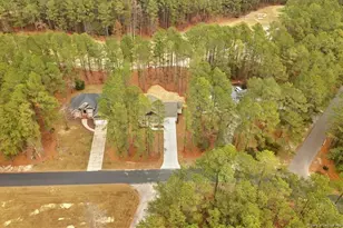 30121 Deercroft Dr, Wagram, NC 28396 - Photo 3