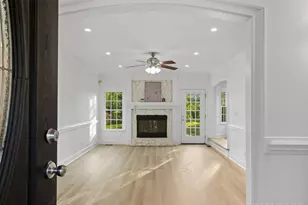 6137 Lakeway Dr, Fayetteville, NC 28306 - Photo 3