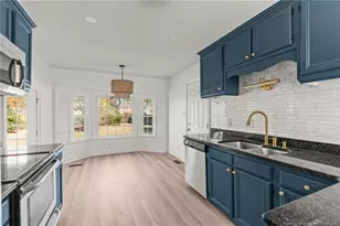 6137 Lakeway Dr, Fayetteville, NC 28306 - Photo 11