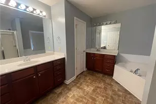 596 E Lake Ridge Rd, Raeford, NC 28376 - Photo 13