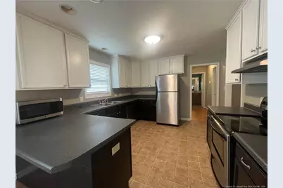 596 E Lake Ridge Road, Raeford, NC 28376 - Photo 5
