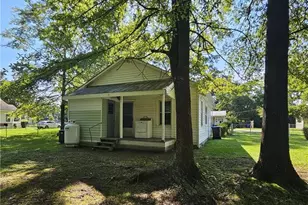 209 Triangle Pl, Fayetteville, NC 28312 - Photo 25