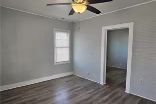 209 Triangle Pl, Fayetteville, NC 28312 - Photo 7