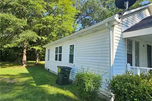 209 Triangle Pl, Fayetteville, NC 28312 - Photo 3