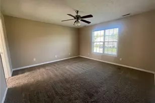 6617 Valley Falls Rd, Hope Mills, NC 28348 - Photo 27