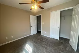 6617 Valley Falls Rd, Hope Mills, NC 28348 - Photo 25