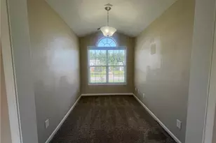 6617 Valley Falls Rd, Hope Mills, NC 28348 - Photo 21