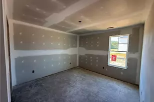 124 Boston River Dr, Dunn, NC 28334 - Photo 9