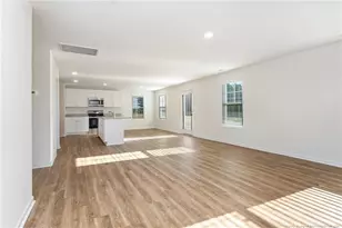 142 Boston River Dr, Dunn, NC 28334 - Photo 9