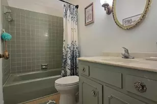 202 E 19th St, Lumberton, NC 28358 - Photo 15