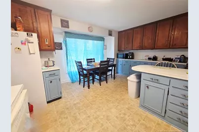 202 E 19th Street, Lumberton, NC 28358 - Photo 9