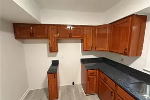 1921 Roxie Ave, Fayetteville, NC 28304 - Photo 5