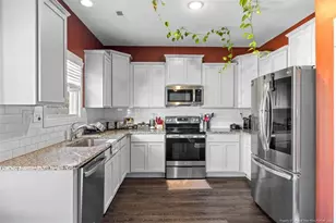 403 Laurel Lake Rd, Salemburg, NC 28385 - Photo 9