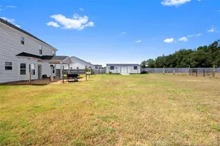 403 Laurel Lake Rd, Salemburg, NC 28385 - Photo 31