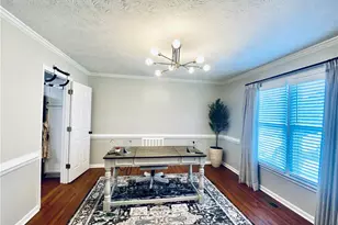 726 Foxcroft Dr, Fayetteville, NC 28311 - Photo 7