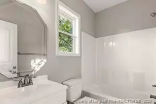 204 W E St, Erwin, NC 28339 - Photo 27