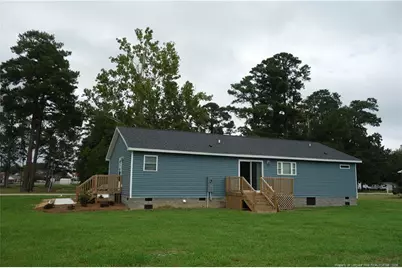 273 E Poplar Street, Bladenboro, NC 28320 - Photo 19