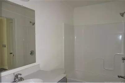 273 E Poplar Street, Bladenboro, NC 28320 - Photo 13