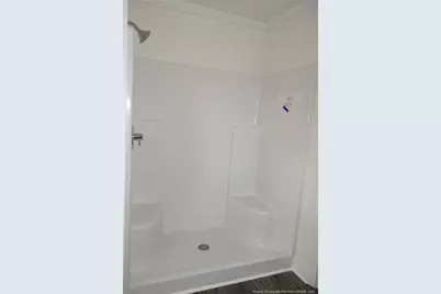 273 E Poplar Street, Bladenboro, NC 28320 - Photo 11