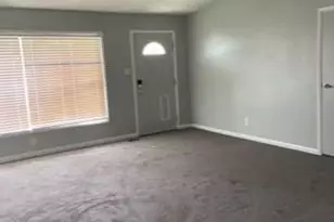 2101 W Brinkley Dr, Spring Lake, NC 28390 - Photo 3