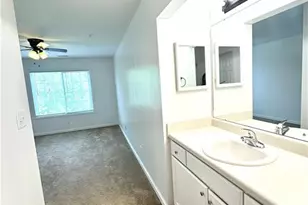 208 Waterdown Dr, Fayetteville, NC 28314 - Photo 9