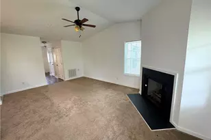 208 Waterdown Dr, Fayetteville, NC 28314 - Photo 5