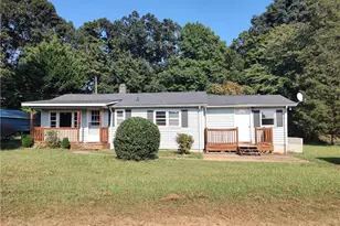 53 Old E C Womack Rd, Sanford, NC 27330 - Photo 3