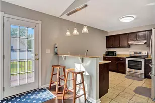 704 Brookfield Dr, Pembroke, NC 28372 - Photo 11